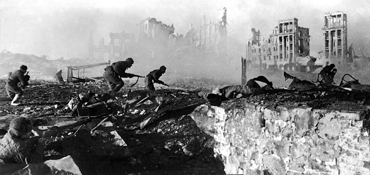 2 февраля — день разгрома советскими войсками немецко-фашистских войск в Сталинградской битве